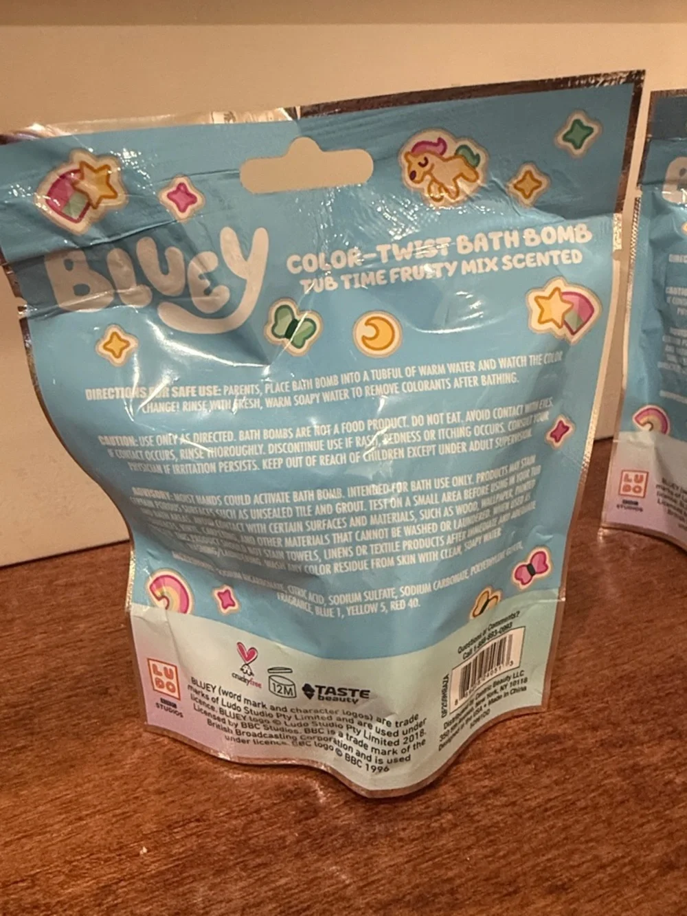 NWT Bluey Color-Twist Bath Bombs - tub time Fruity Mix Scented (2 Pack)